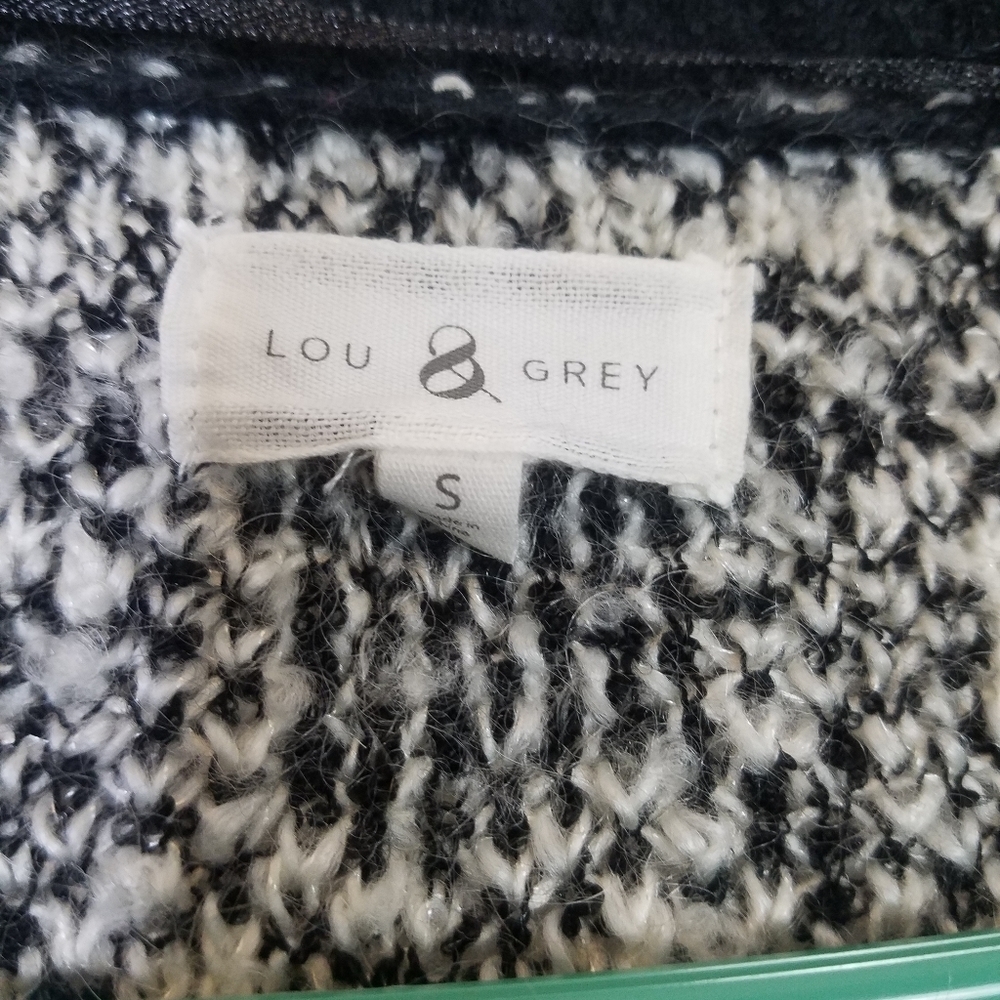 Lou &  grey cardigan sweater - Picture 9 of 10